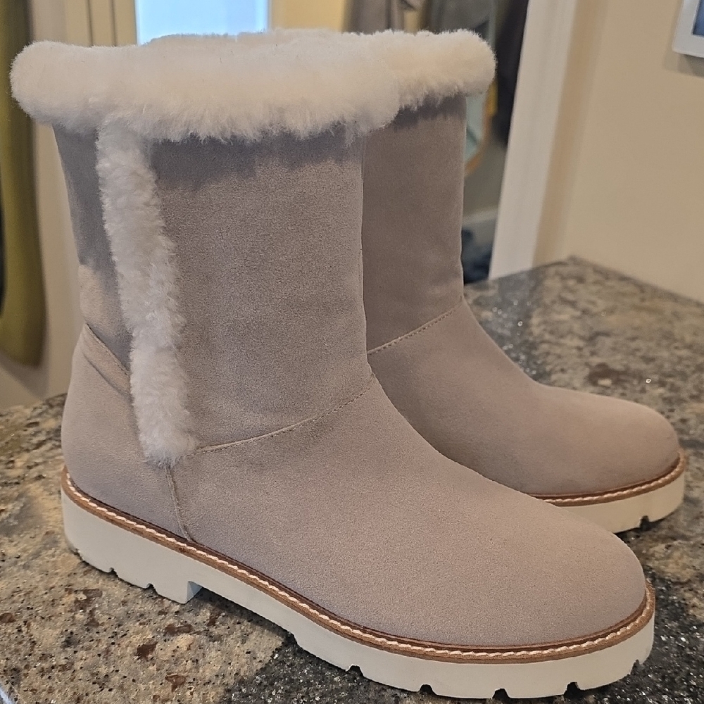 Women's Faux Suede Winter Boots - Tan and Cream
